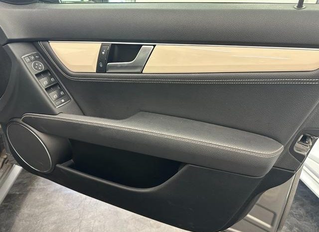 MERCEDES BENZ C-CLASS C180 BLUE EFFICIENCY 2012 full