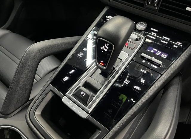 PORSCHE CAYENNE BASEGRADE 2019 full