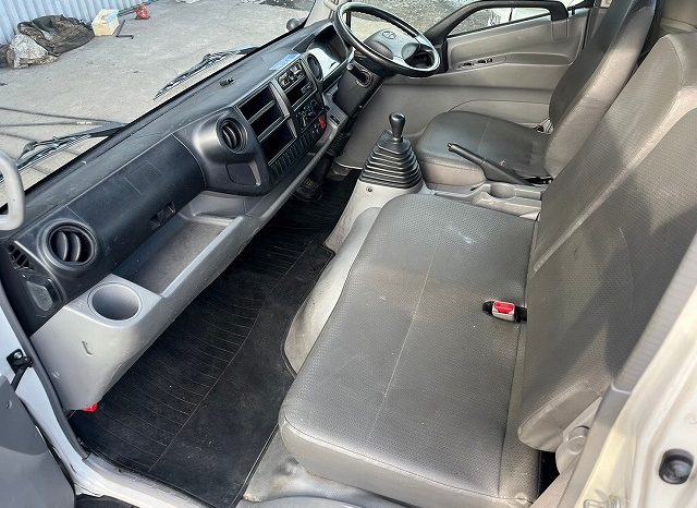 Hino Dutro Flat Body 2-tone to 5-tone 2017 full