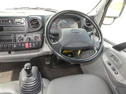 Hino Dutro 3t Flat Body 2017 full