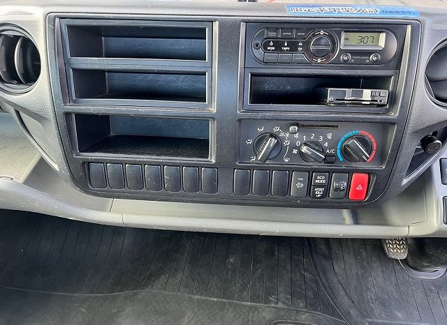 Hino Dutro Flat Body 2-tone to 5-tone 2017 full