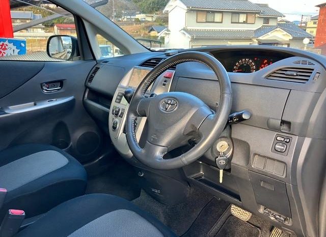 TOYOTA RACTIS G S PACKAGE 2010 full