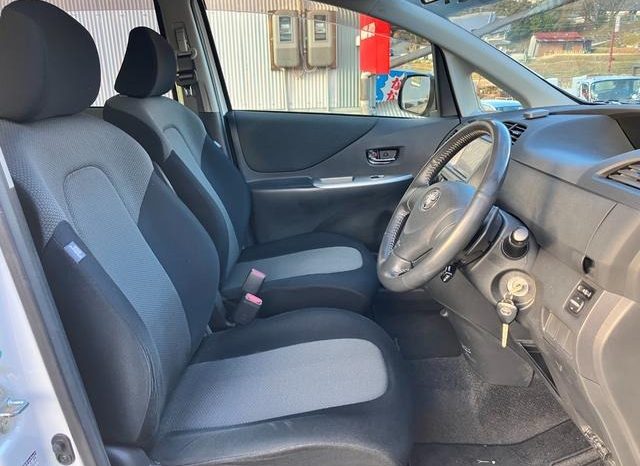 TOYOTA RACTIS G S PACKAGE 2010 full