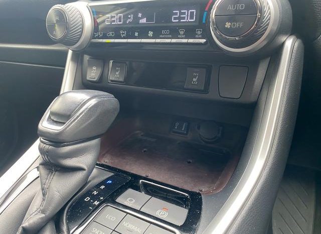 TOYOTA RAV4 G 2019 full