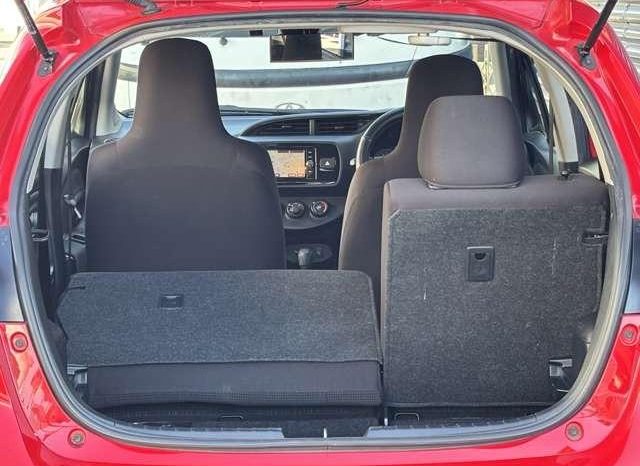 TOYOTA VITZ F 2017 full