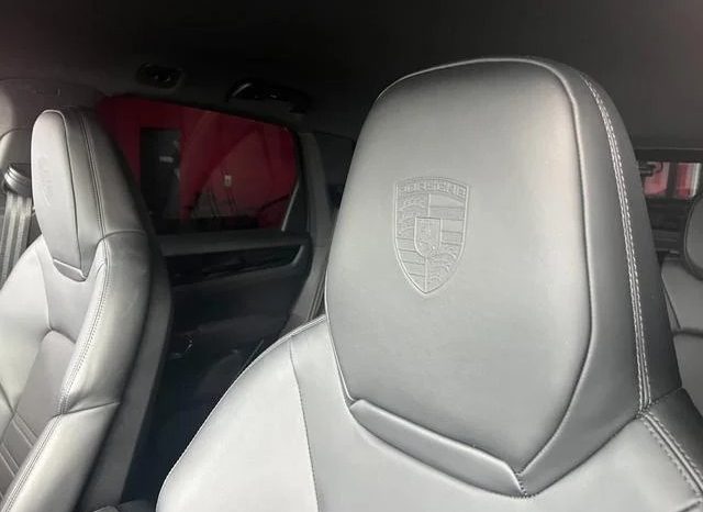 PORSCHE CAYENNE BASEGRADE 2019 full