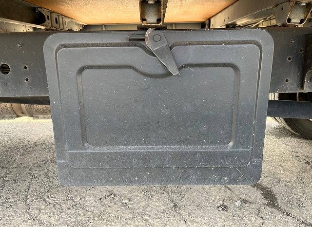 Hino Dutro Flat Body 2-tone to 5-tone 2017 full