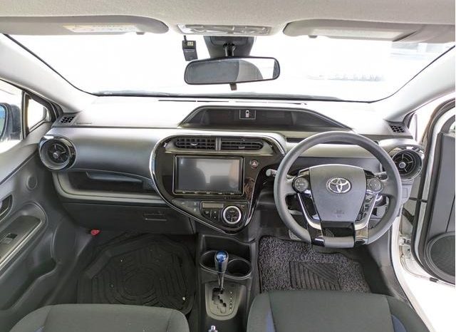 TOYOTA AQUA S 2017 full