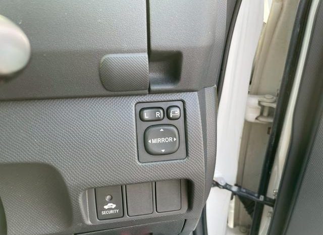 TOYOTA RACTIS X L PACKAGE 2010 full