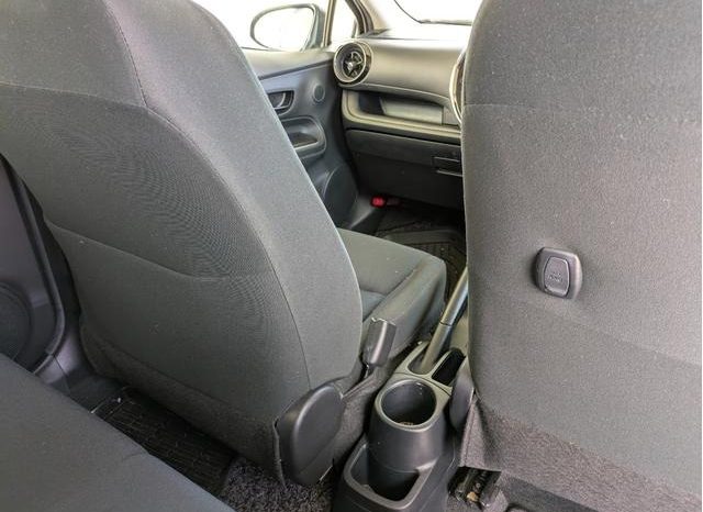 TOYOTA AQUA S 2017 full