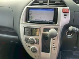 TOYOTA RACTIS X L PACKAGE 2010 full