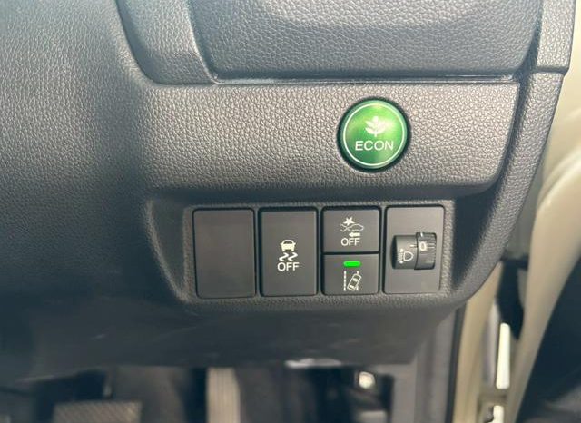 HONDA FIT 13G F PACKAGE 2017 full