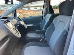 TOYOTA RACTIS G S PACKAGE 2010 full