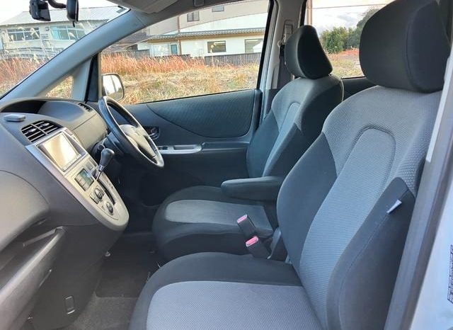 TOYOTA RACTIS G S PACKAGE 2010 full