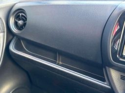 TOYOTA VITZ F 2017 full