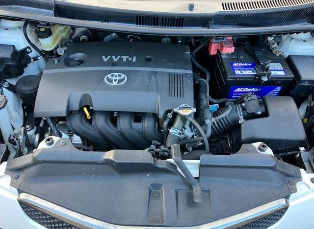 TOYOTA RACTIS G S PACKAGE 2010 full