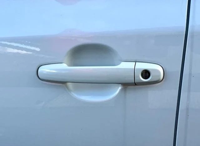 TOYOTA RACTIS G S PACKAGE 2010 full