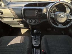 TOYOTA VITZ F 2017 full