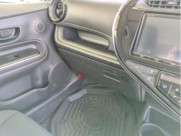 TOYOTA AQUA S 2017 full