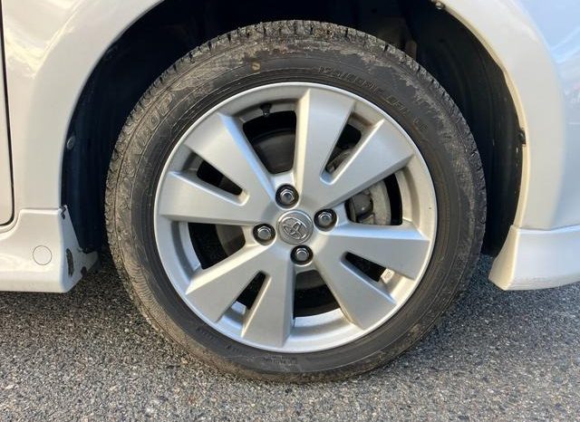 TOYOTA RACTIS G S PACKAGE 2010 full