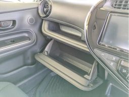 TOYOTA AQUA S 2017 full