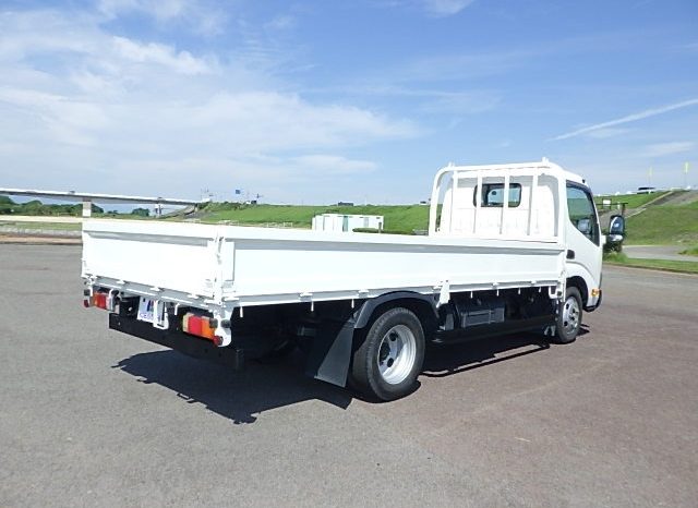 Hino Dutro 3t Flat Body 2017 full