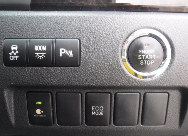 TOYOTA VELLFIRE 2.4Z 2012 full