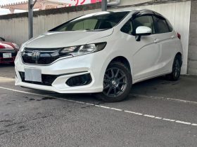 HONDA FIT 13G F PACKAGE 2017