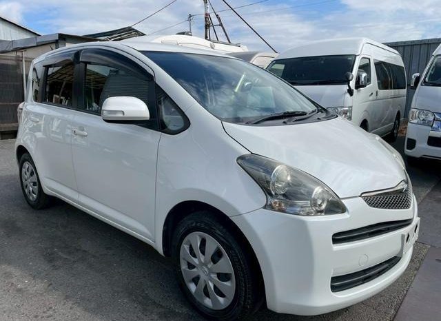 TOYOTA RACTIS X L PACKAGE 2010 full