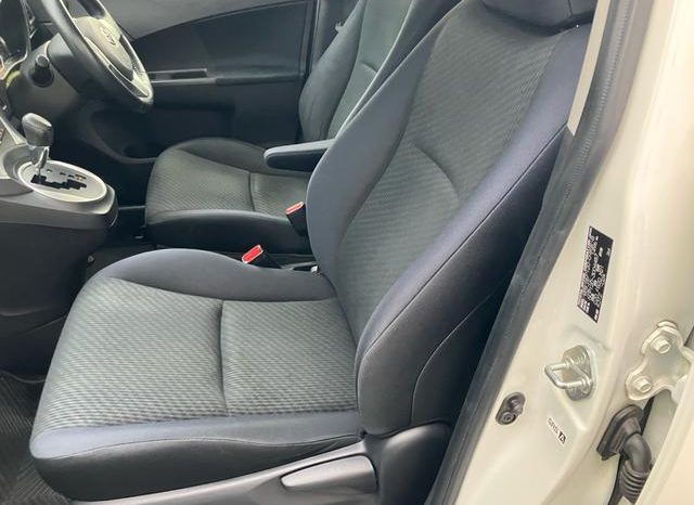 TOYOTA RACTIS G 2013 full