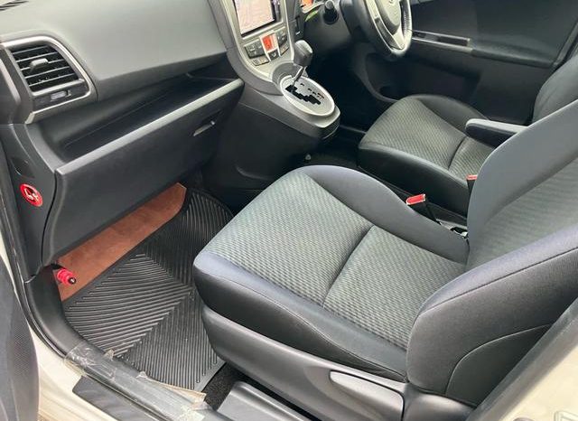 TOYOTA RACTIS G 2013 full