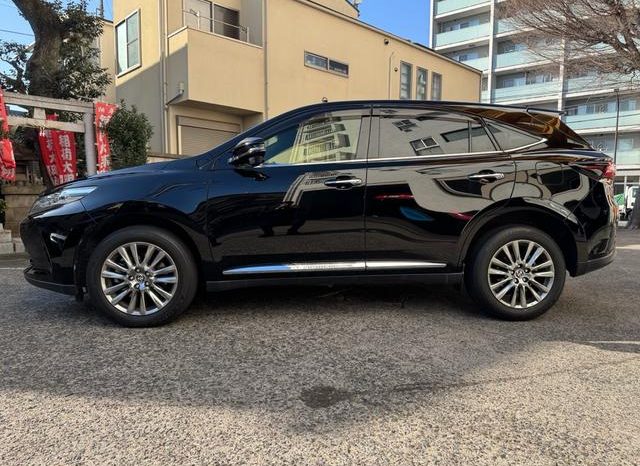 TOYOTA HARRIER PREMIUM 2019 full