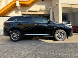 TOYOTA HARRIER PREMIUM 2019 full