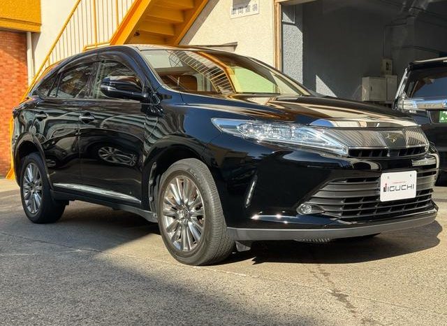 TOYOTA HARRIER PREMIUM 2019 full
