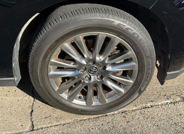 TOYOTA HARRIER PREMIUM 2019 full