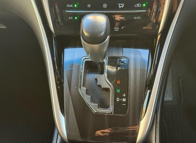 TOYOTA HARRIER PREMIUM 2019 full