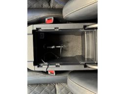 TOYOTA HARRIER PREMIUM 2019 full