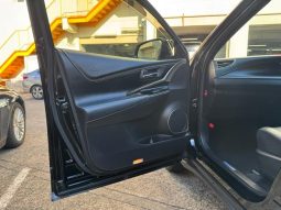 TOYOTA HARRIER PREMIUM 2019 full