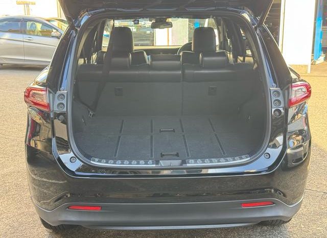 TOYOTA HARRIER PREMIUM 2019 full