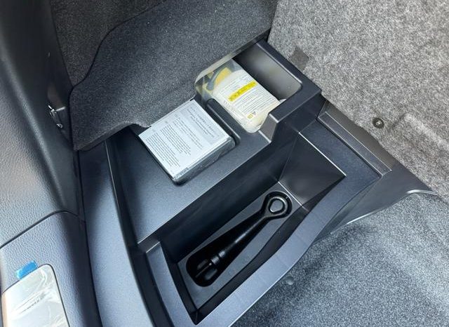 TOYOTA HARRIER PREMIUM 2019 full