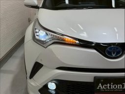 TOYOTA C-HR G 2017 full
