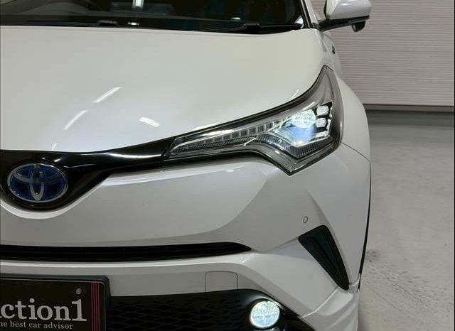 TOYOTA C-HR G 2017 full
