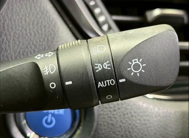 TOYOTA C-HR G 2017 full