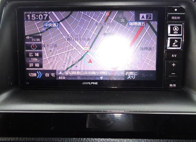 TOYOTA VOXY HYBRID V 2015 full