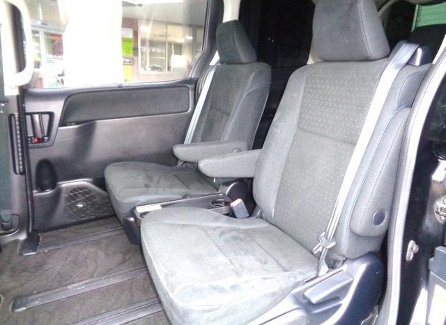 TOYOTA VOXY HYBRID V 2015 full