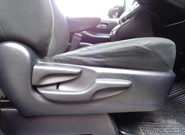 TOYOTA VOXY HYBRID V 2015 full