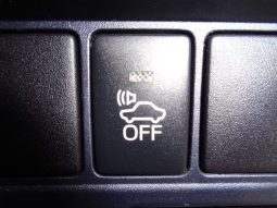 TOYOTA VOXY HYBRID V 2015 full