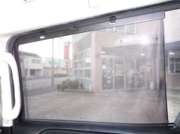 TOYOTA VOXY HYBRID V 2015 full