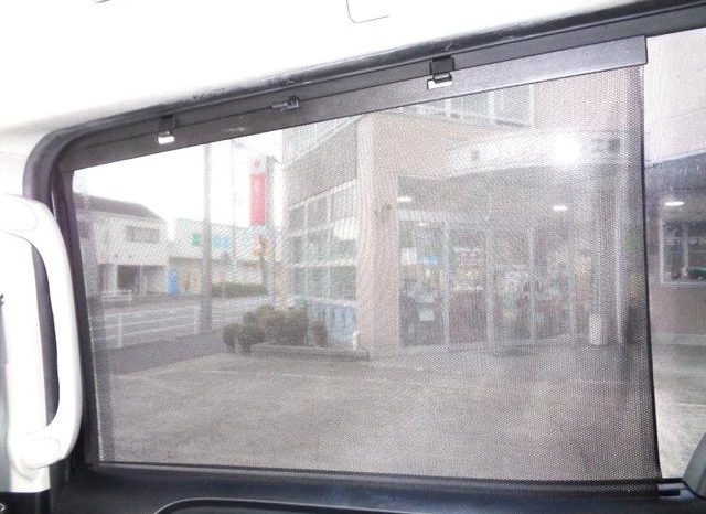 TOYOTA VOXY HYBRID V 2015 full