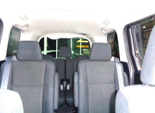 TOYOTA VOXY HYBRID V 2015 full